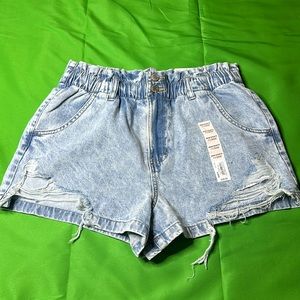 Mom jean shorts (high rise)